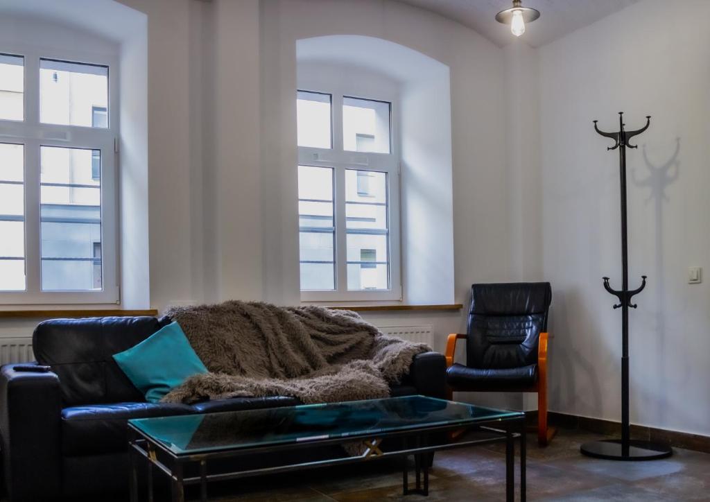 Posezení v ubytování FOKA Hostel