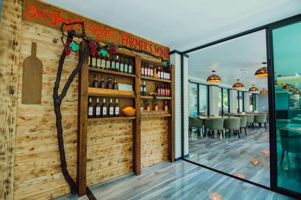 Nápoje v ubytování Capo Verde Hotel Batumi