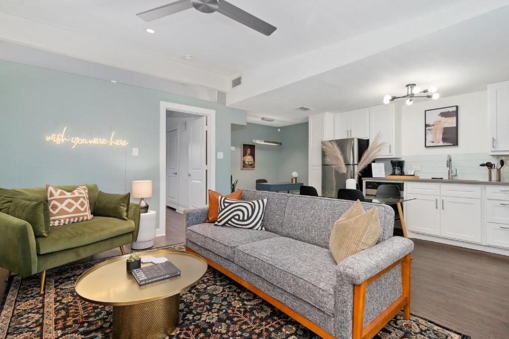 Abode Houston - Norfolk - 