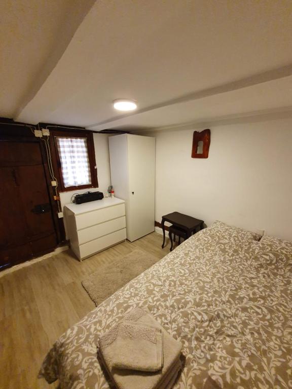 Postel nebo postele na pokoji v ubytování Vajat Orašac