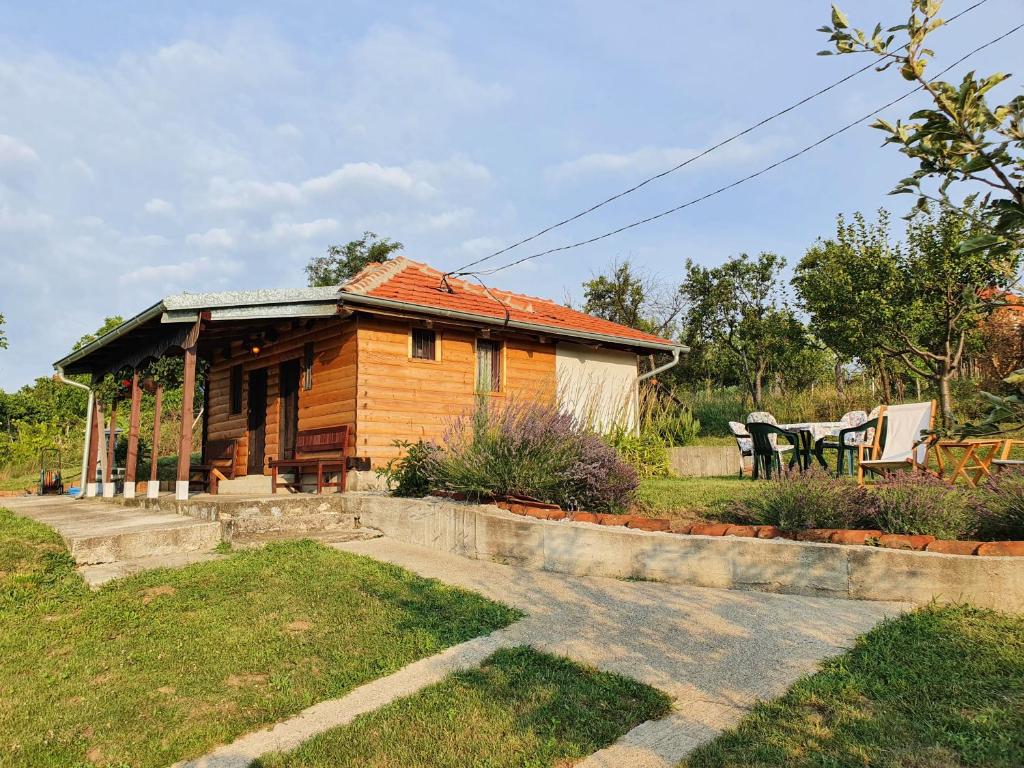 Zahrada ubytování Vajat Orašac