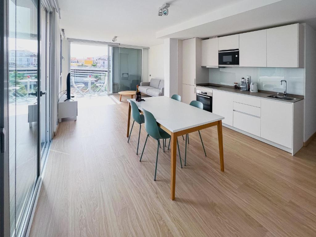 Kuchyň nebo kuchyňský kout v ubytování Alse Homes Adeje