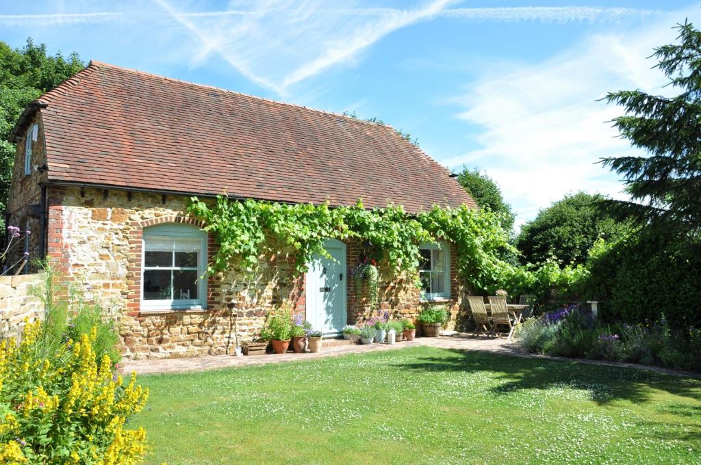 Mill Barn - Housity