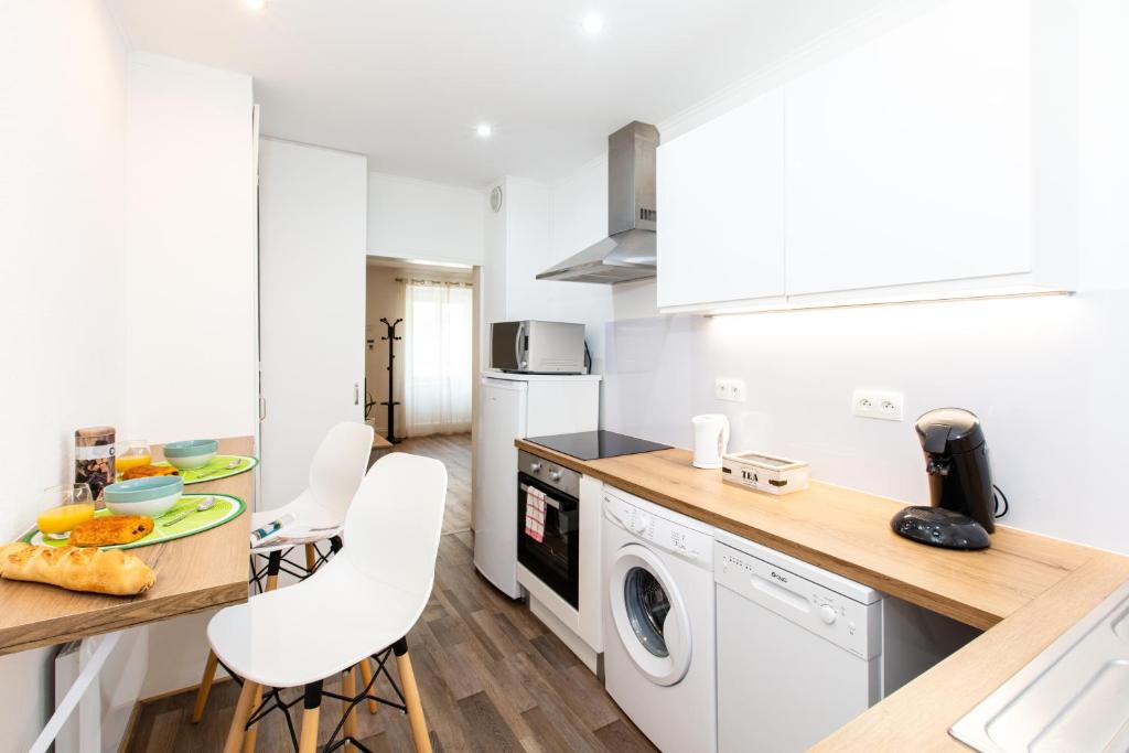 Le Green St Léon : Lit Queen Size * WIFI * Idéal Couple – photo 16