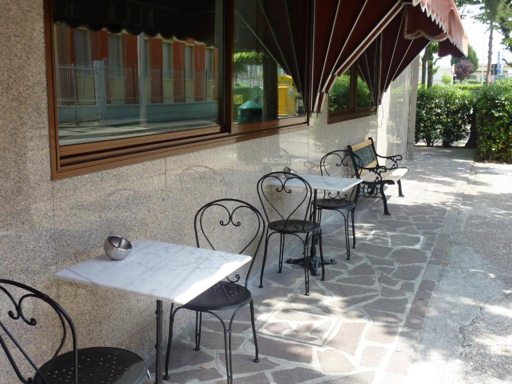 Restaurace v ubytování Alla Bianca Hotel