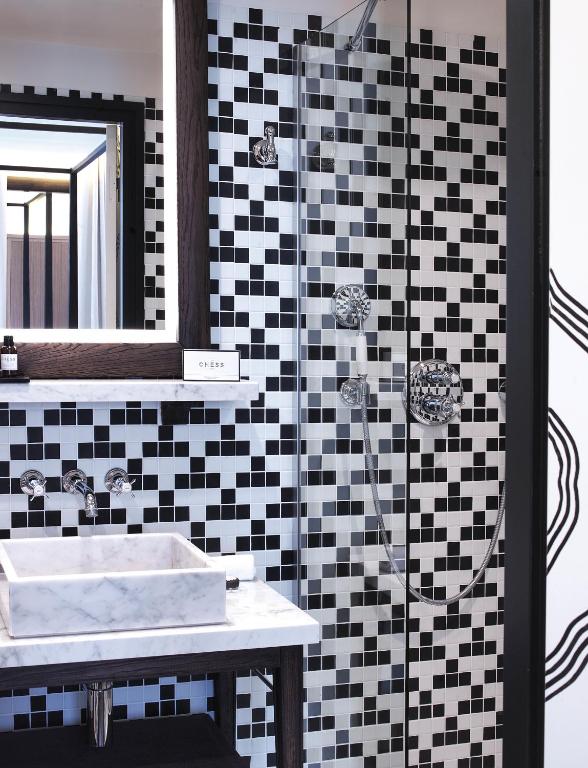 The Chess Hotel - Resim 28