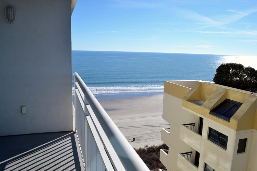 Ein allgemeiner Meerblick oder ein Meerblick von des Hotels aus