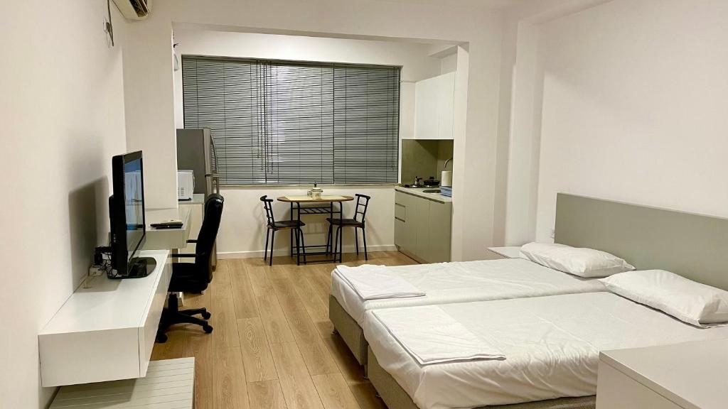 Studio apartment in amazing location! 24h check-in - Image 9