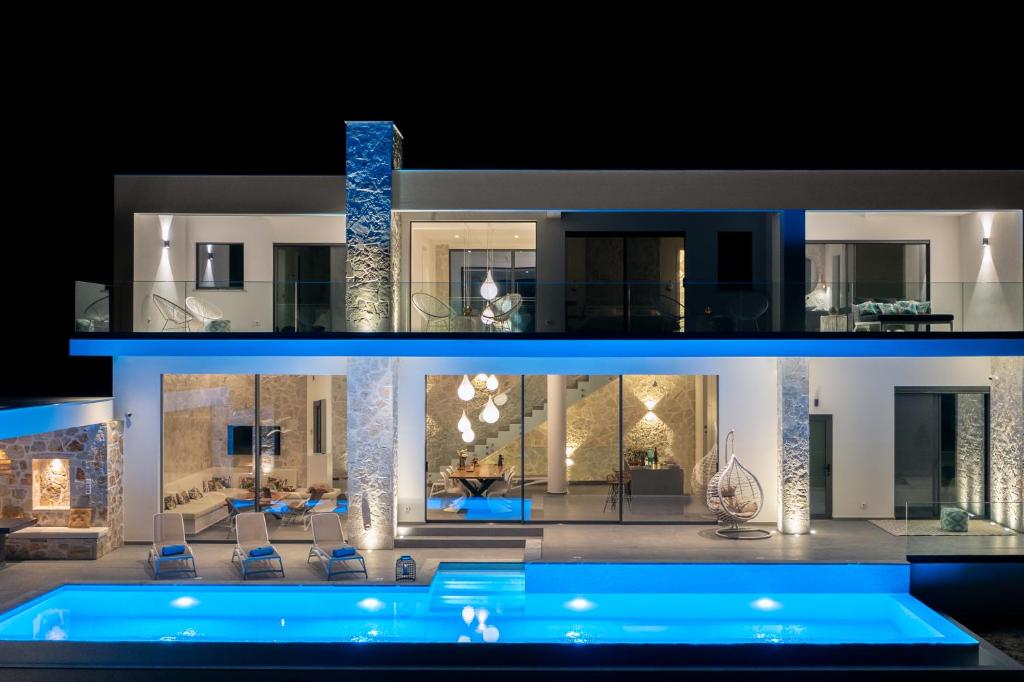 The swimming pool at or close to KOA Spa Villa-Luxury villa in Gialova with own Spa