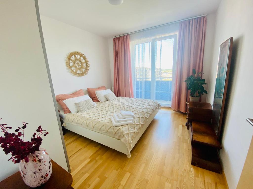 Postel nebo postele na pokoji v ubytování Stylový apartmán ArtDeco