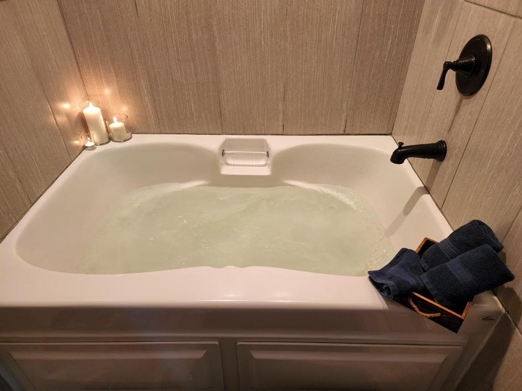 Fotografie z fotogalerie ubytování Magnolia Streamside Resort v destinaci Canadensis