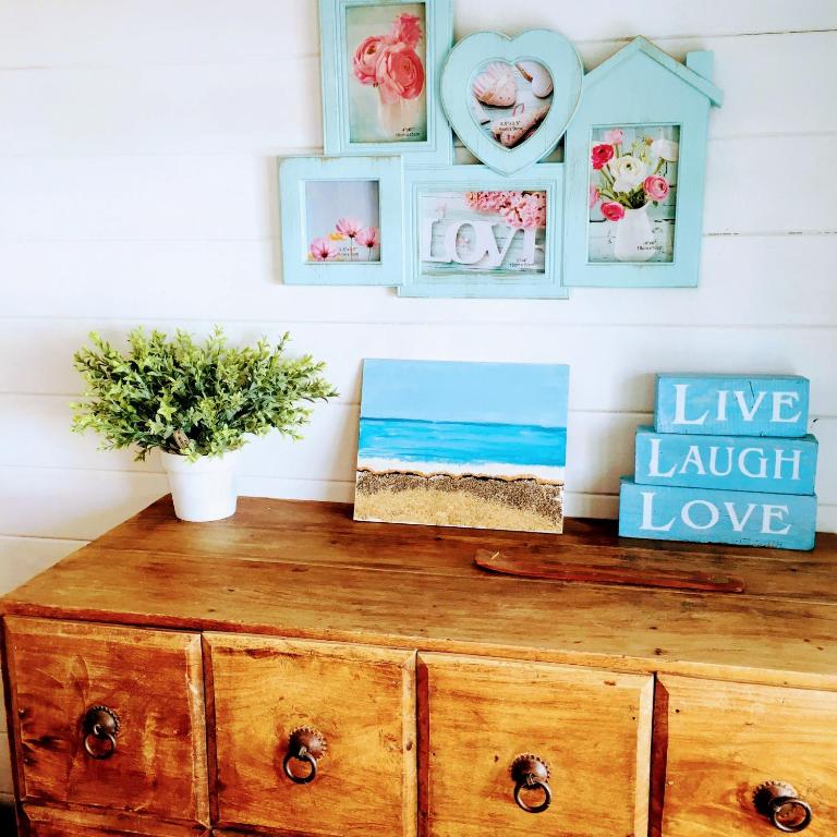Fotografie z fotogalerie ubytování Beautiful Bungalow en VV con wifi,netflix cerca del mar v destinaci Las Galletas