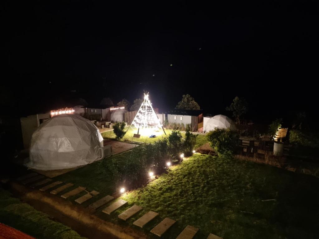 Zahrada ubytování เต้นท์โดมเขาค้อ Lung Bun Camp