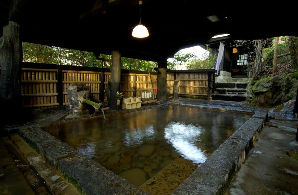 Fotografie z fotogalerie ubytování Kurokawa Onsen Yama no Yado Shinmeikan v destinaci Minamioguni