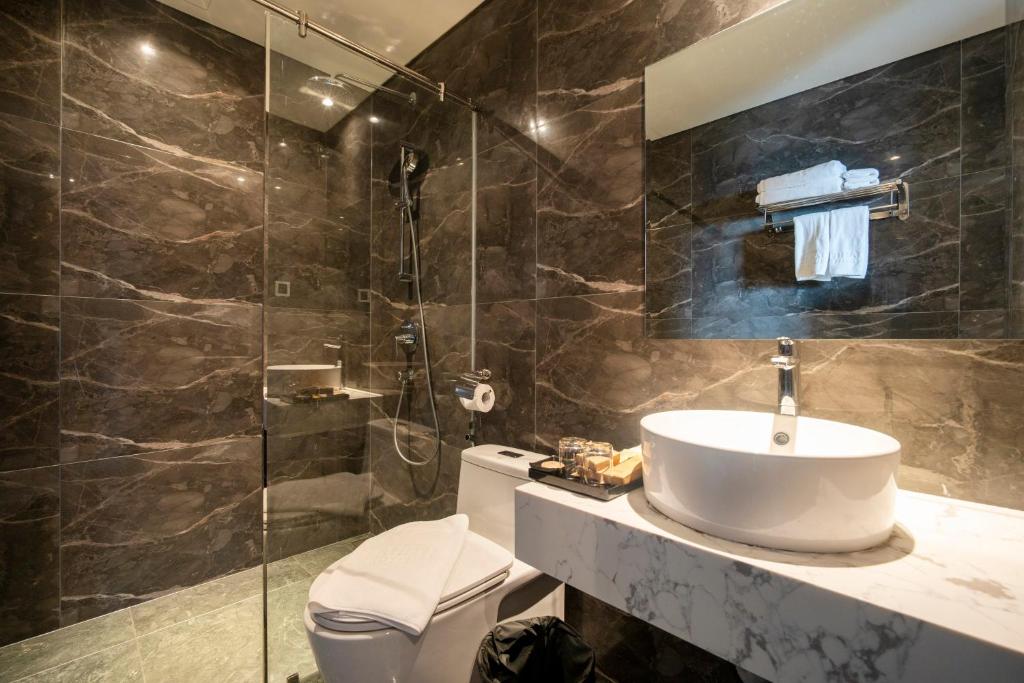 Suite Gia Đình