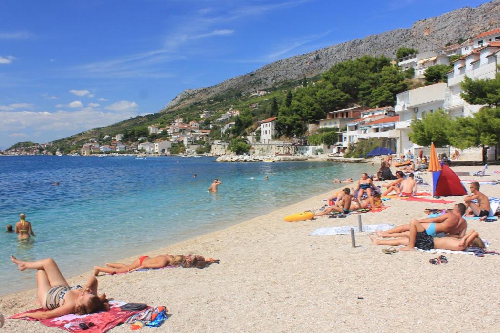 Fotografia z galérie ubytovania Apartments and rooms by the sea Sumpetar, Omis - 2099 v destinácii Jesenice