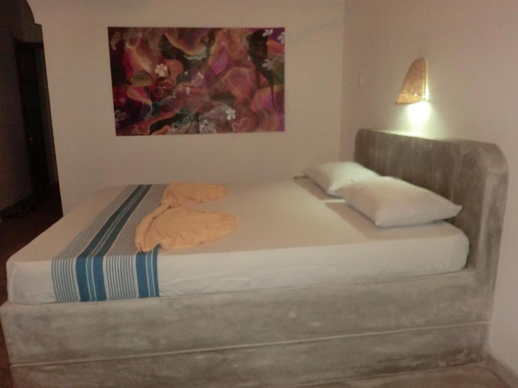 Peacock Wings Guest - 16