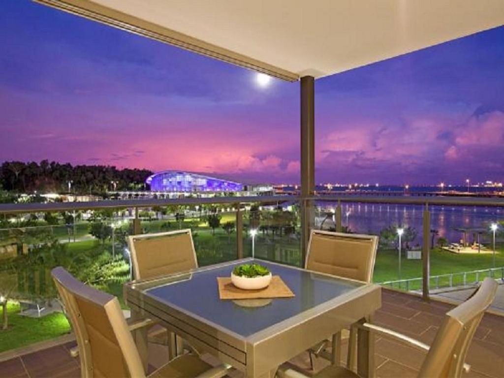 Darwin Waterfront Wharf Escape Holiday Apartments, Australia