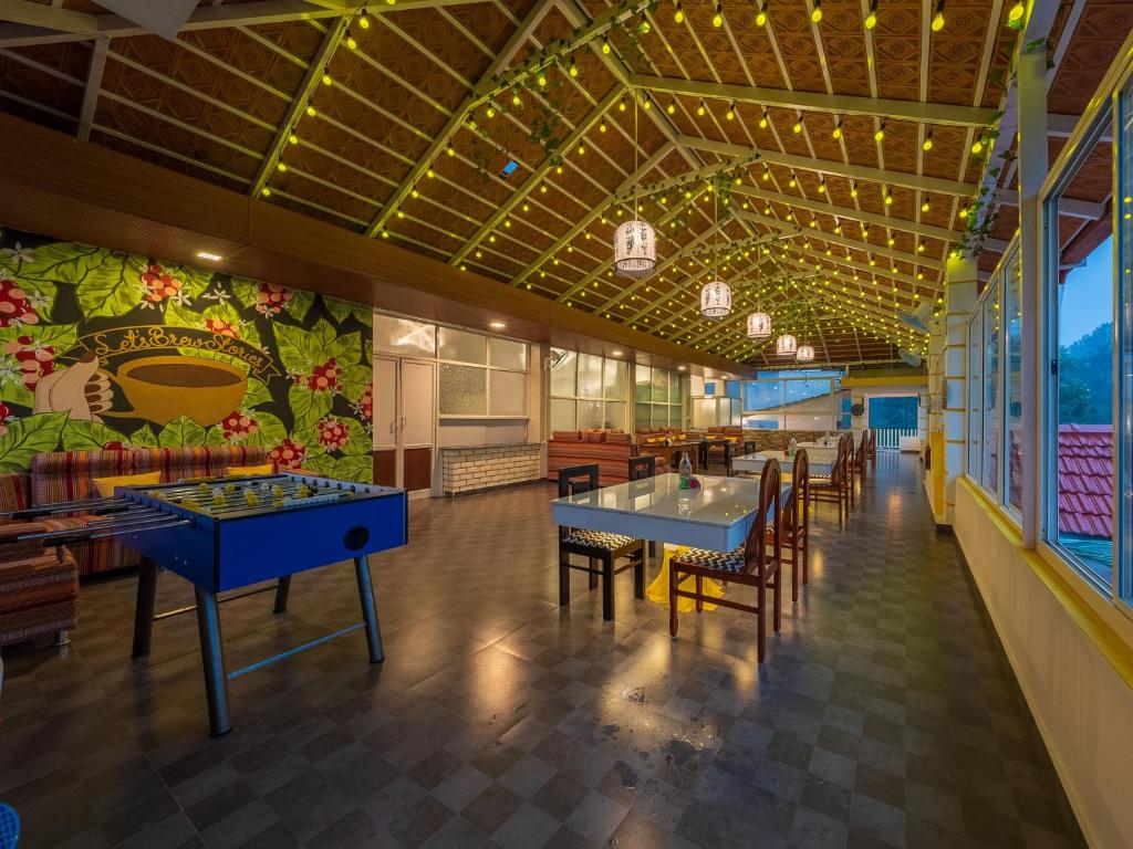 Restoran või mõni muu söögikoht majutusasutuses The Hosteller Coorg, Madikeri