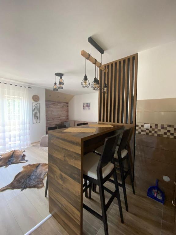 Postel nebo postele na pokoji v ubytování Apartman Zara Zlatar
