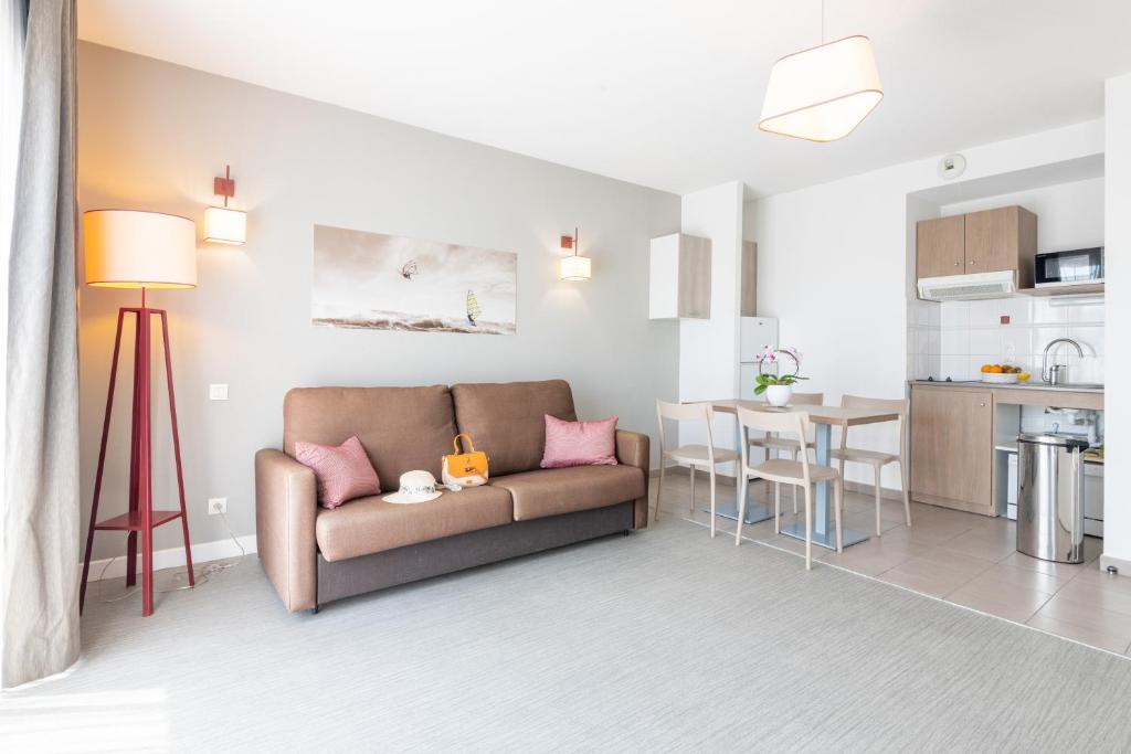 Comfort Aparthotel Cannes Mandelieu - Appartement D'une Chambre