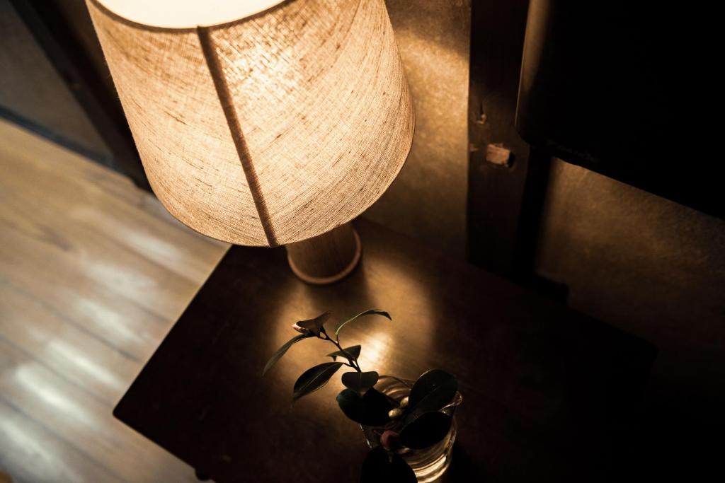 Fotografie z fotogalerie ubytování Oito 美しい街並みに佇む喫茶と宿 v destinaci Tamba-sasayama