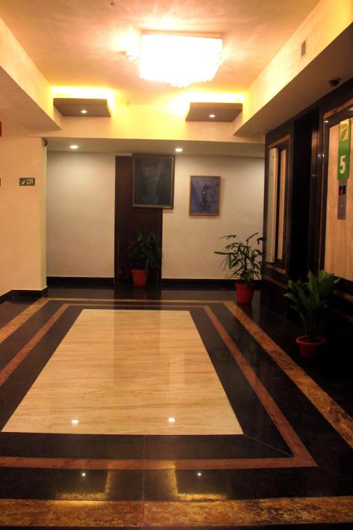 Vstupní hala nebo recepce v ubytování Ethnotel, Kolkata Airport