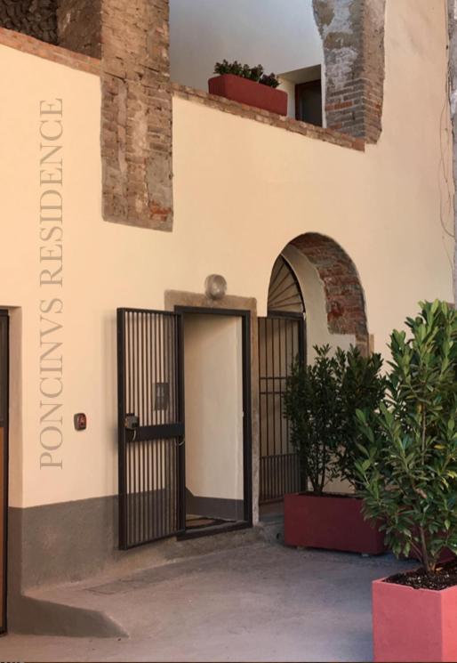 Poncinvs Residence - 9