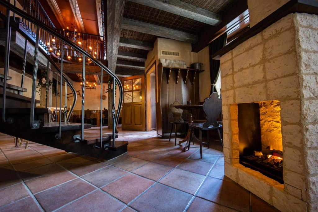 Peanut Medieval Lodge, Saint-Ursanne – Updated 2024 Prices