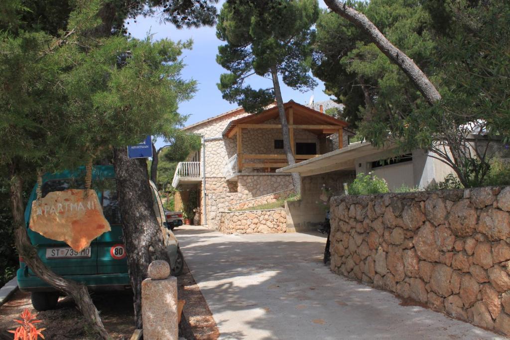 Fotografia z galérie ubytovania Apartments by the sea Sveta Nedilja, Hvar - 8725 v destinácii Sveta Nedelja