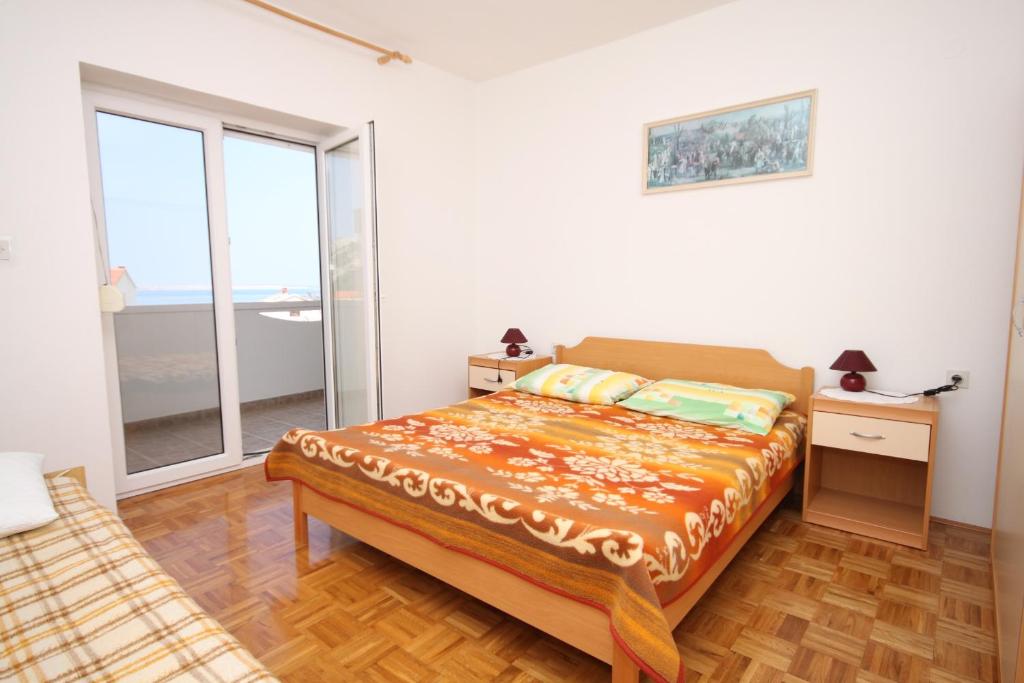 Fotografie z fotogalerie ubytování Apartments with a parking space Metajna, Pag - 527 v destinaci Metajna