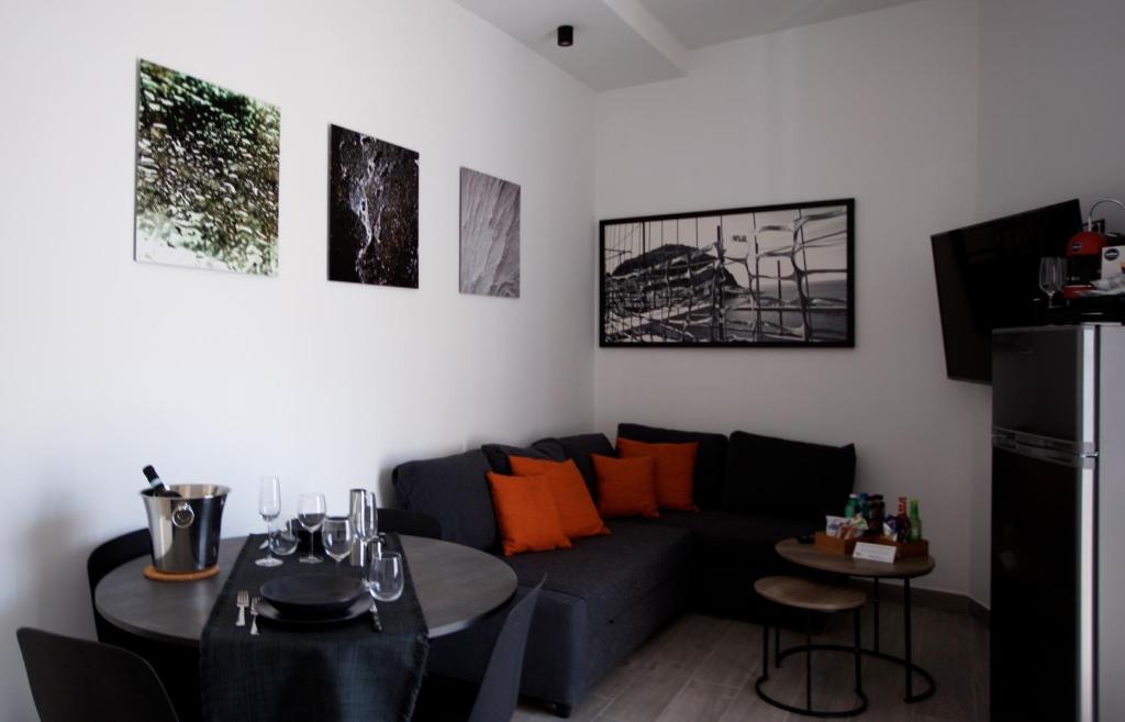 Posezení v ubytování Scugnizzo Apartment Luxury Home