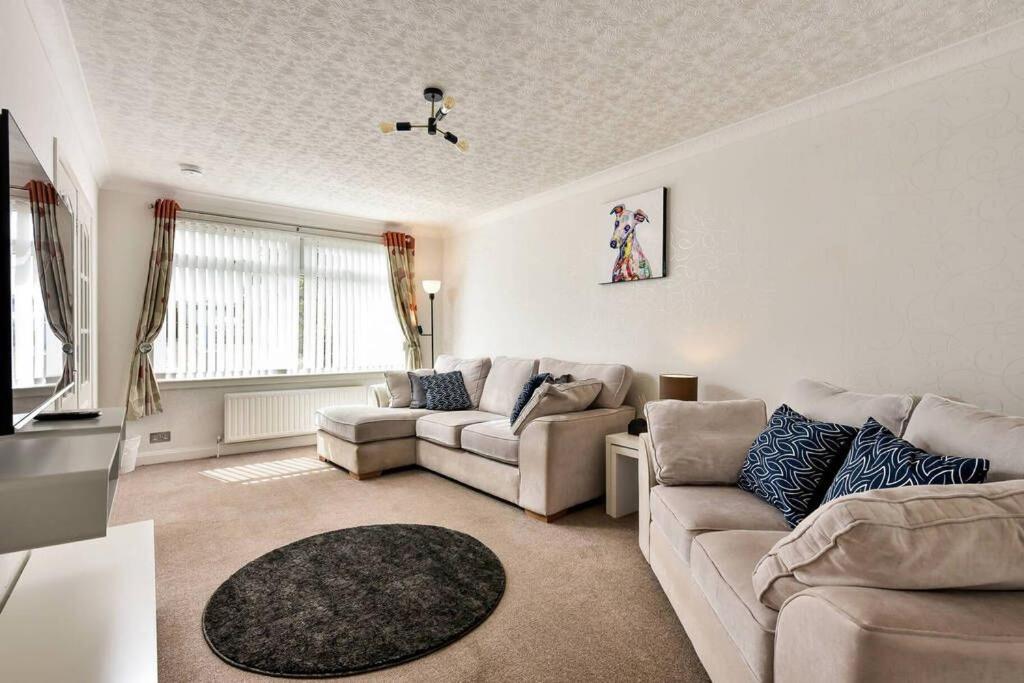 Windsor Gardens - Housity