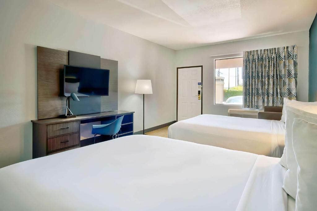 Studio 6 Suites Lawndale, CA South Bay - 