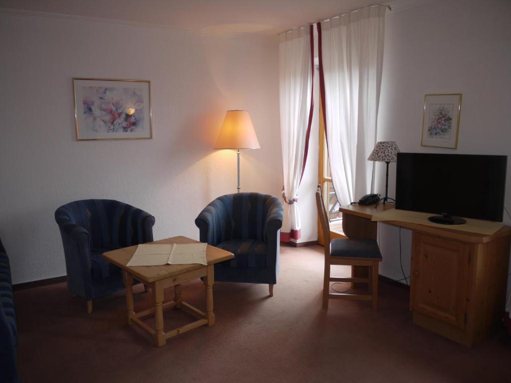 TV a/nebo společenská místnost v ubytování Aparthotel Fackler
