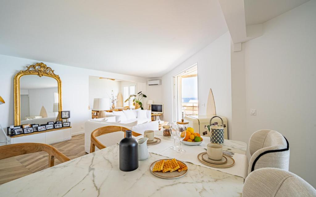 Fotografia z galérie ubytovania "Sunset" Loft vue imprenable et expérience inoubliable à Marseille by Weekome v destinácii Marseille