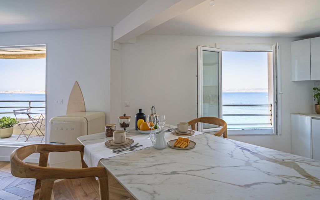 Fotografia z galérie ubytovania "Sunset" Loft vue imprenable et expérience inoubliable à Marseille by Weekome v destinácii Marseille