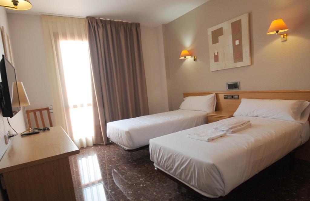 HOTEL MARIA ROSA, Pedrola – Precios 2023 actualizados