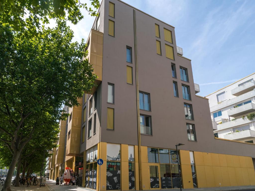 Limehome Dresden Wallstraße - Digital Access - Resim 6