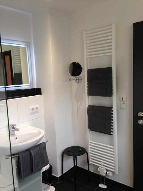 Koupelna v ubytování Tankbar's Hotelchen