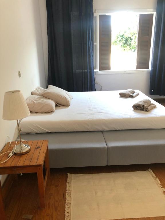 Säng eller sängar i ett rum på Al Mare Skyros, Fully-equipped house