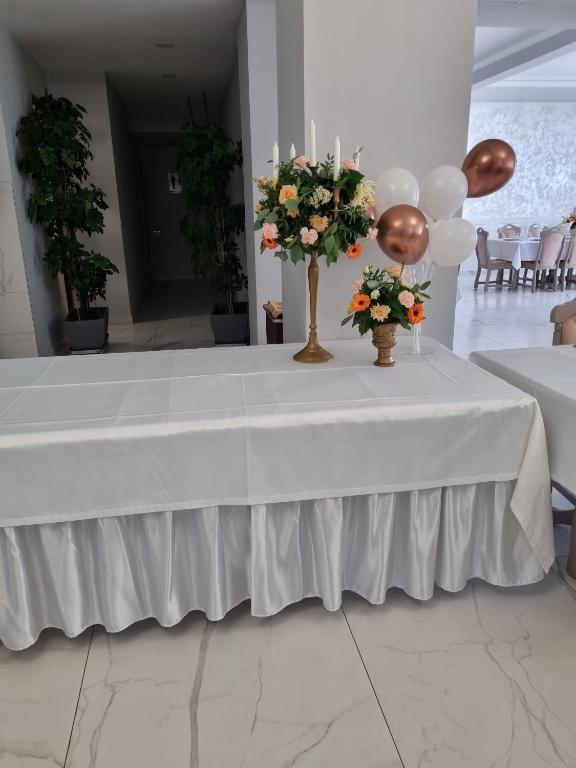Fotografie z fotogalerie ubytování Hotel Transit v destinaci Oradea