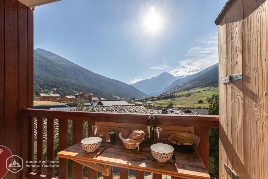 Nespecifikovaný výhled na hory nebo výhled na hory při pohledu z apartmánu