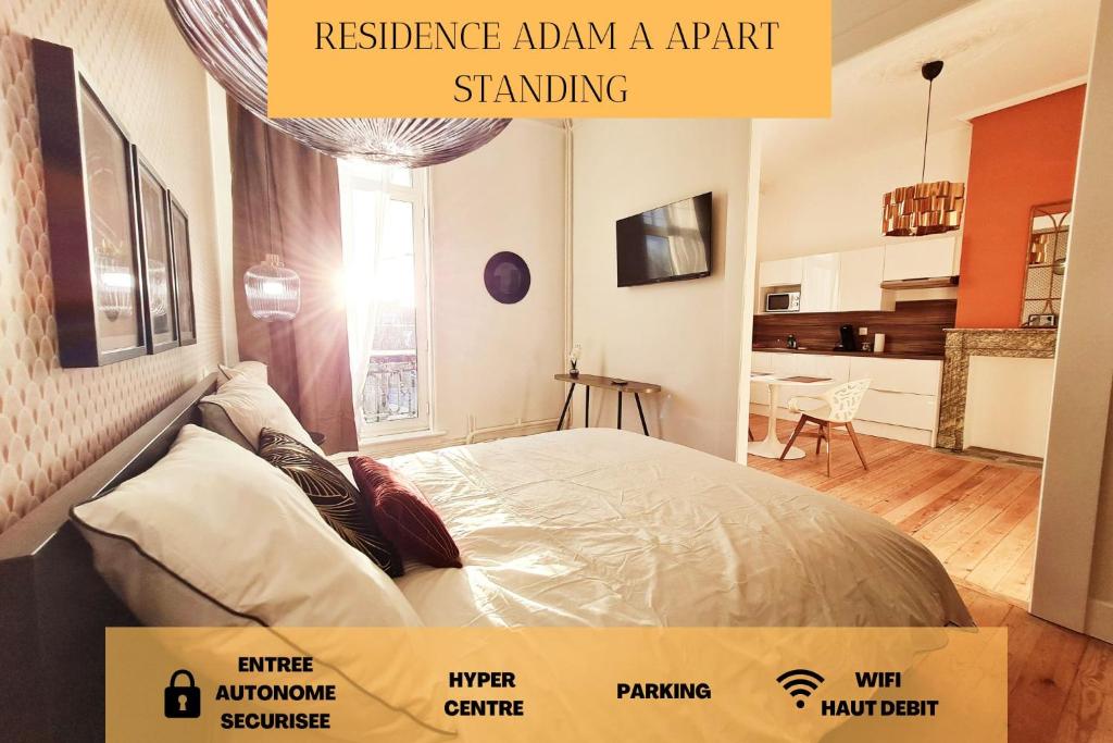 een poster van een slaapkamer met een bed in een appartement bij Résidence Adam à part in Valenciennes