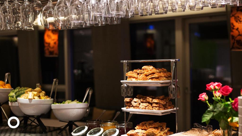 Center Hotels Arnarhvoll - Resim 21