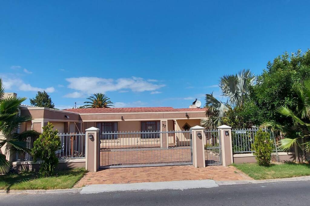 The flat on Ascot Windsor Park Kraaifontein, Cape Town (updated prices 2024)