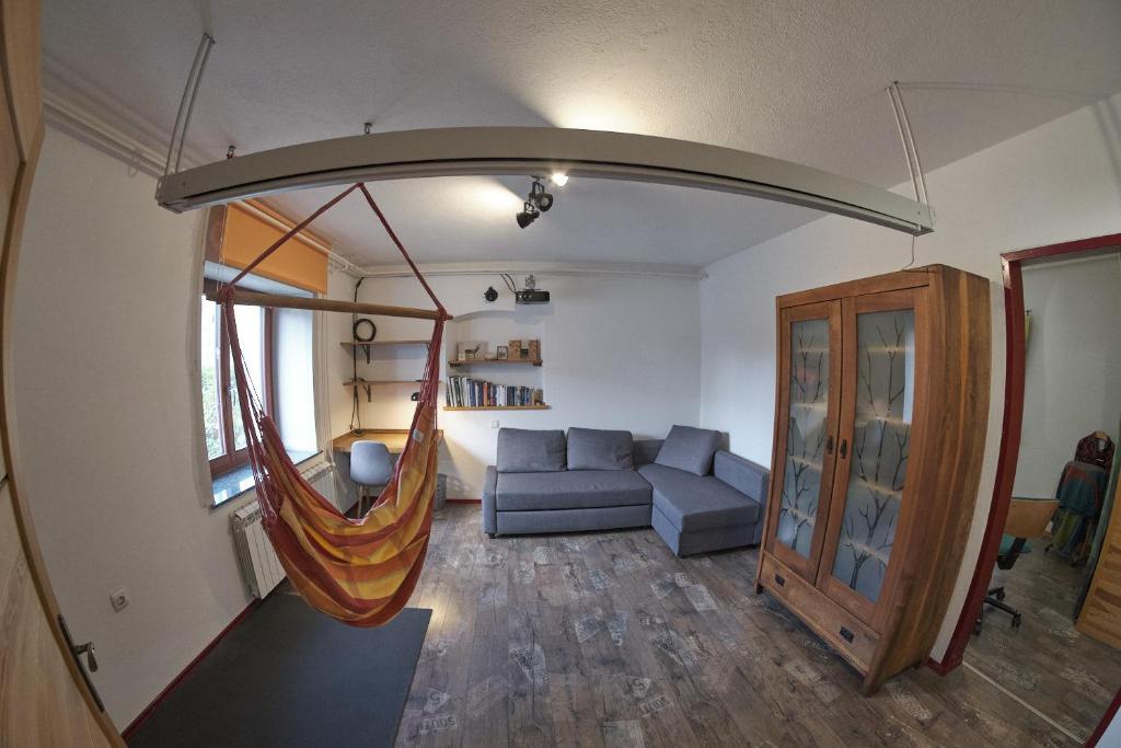 Predel za sedenje v nastanitvi Sunny suite (adventure seekers, welcome!)