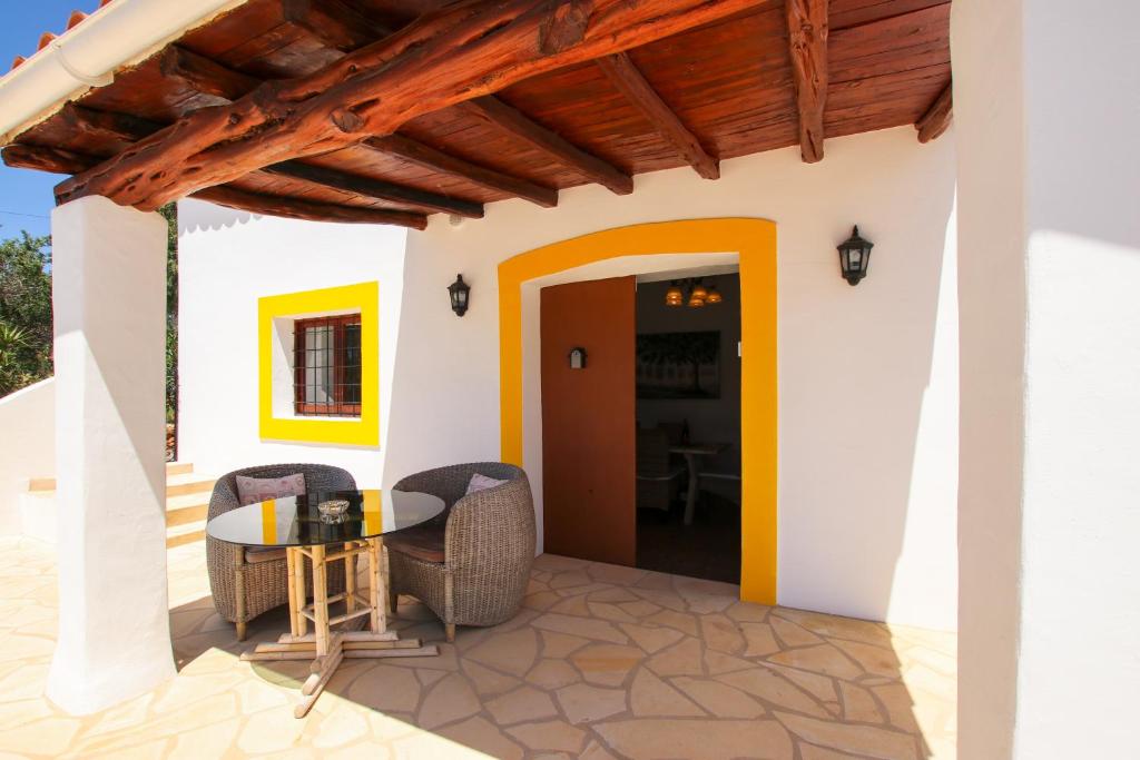 Can Jaume Guillem, Sant Carles de Peralta – Updated 2023 Prices