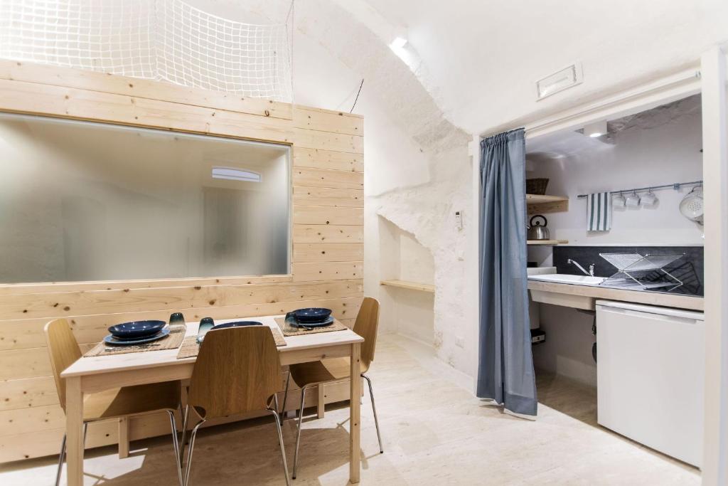 Kuchyňa alebo kuchynka v ubytovaní Sotto Il Cielo Di Ostuni - Cassiopea by Halldis