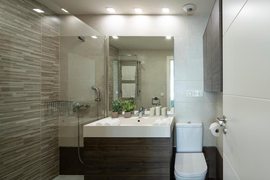 Kúpeľňa v ubytovaní GUNI SUITES JARDINEs